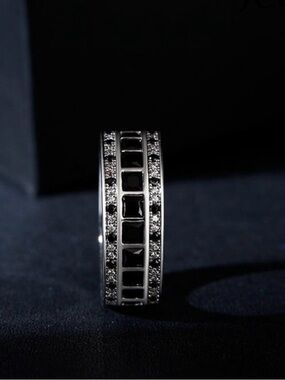 Jeulia - “Love Movie” Princess Cut Sterling Silver